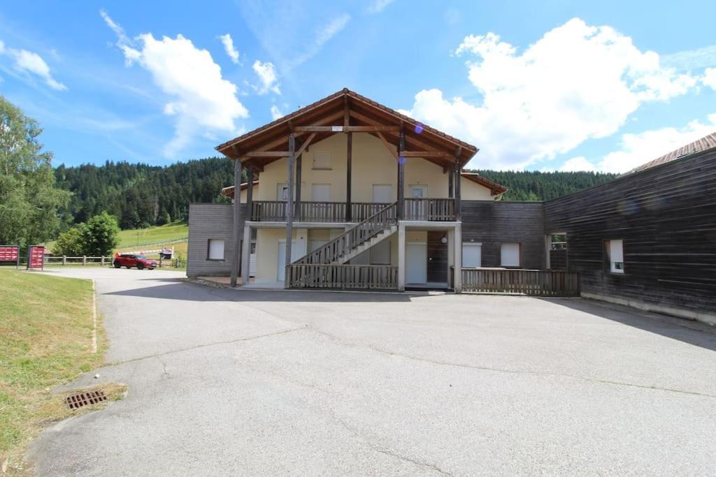 Ferienwohnung Le Petit Bonhomme De Neige Gérardmer Exterior foto